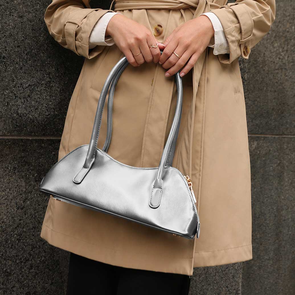 Silver Dakota Recycled Vegan Leather Shoulder Bag - Melie Bianco